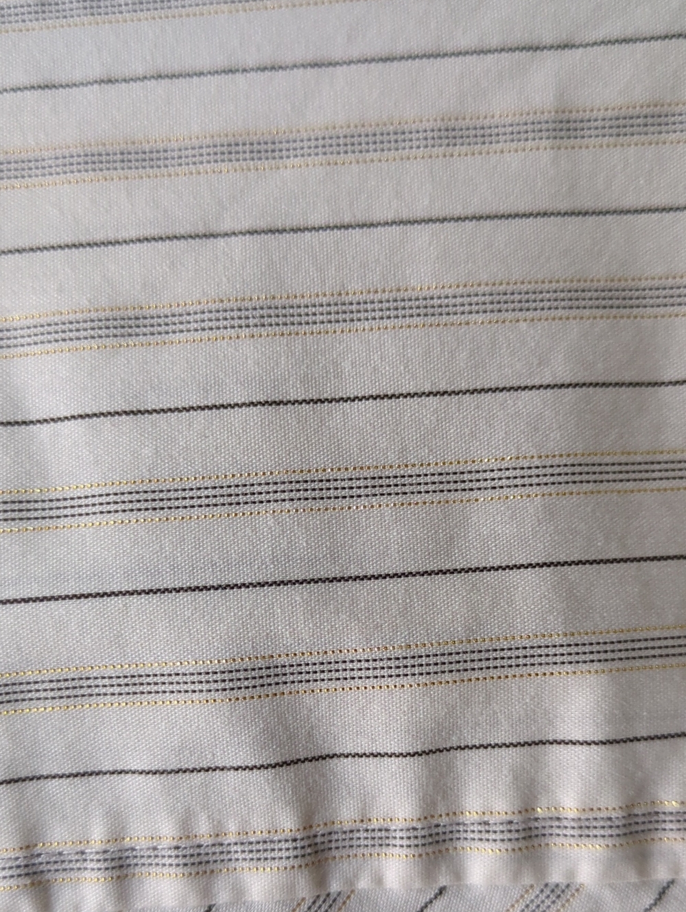 Apostrophe Stretch Black And Metallic Gold Pinstripe Button-Down Shirt Size XL - Picture 6 of 6